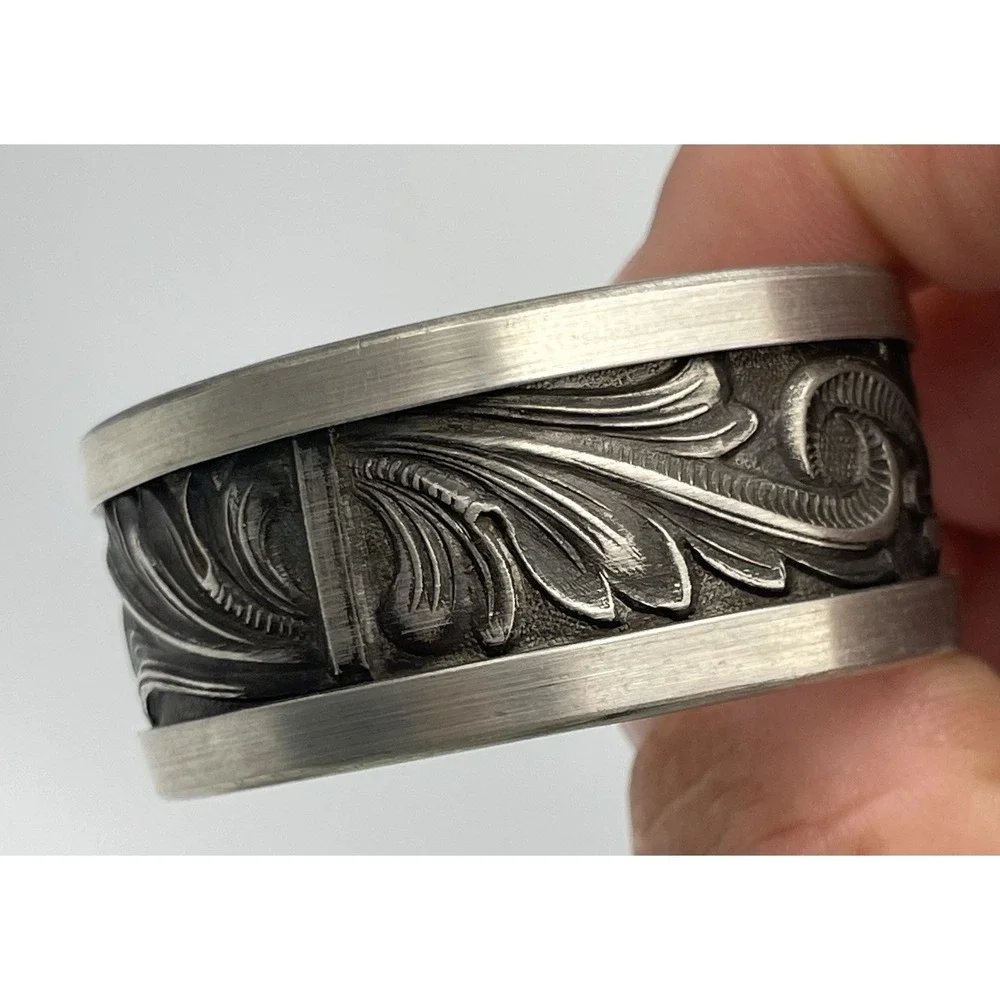 Vintage Set of 4 Norwegian Style Pewter Napkin Rings Embossed Scroll Design Box
